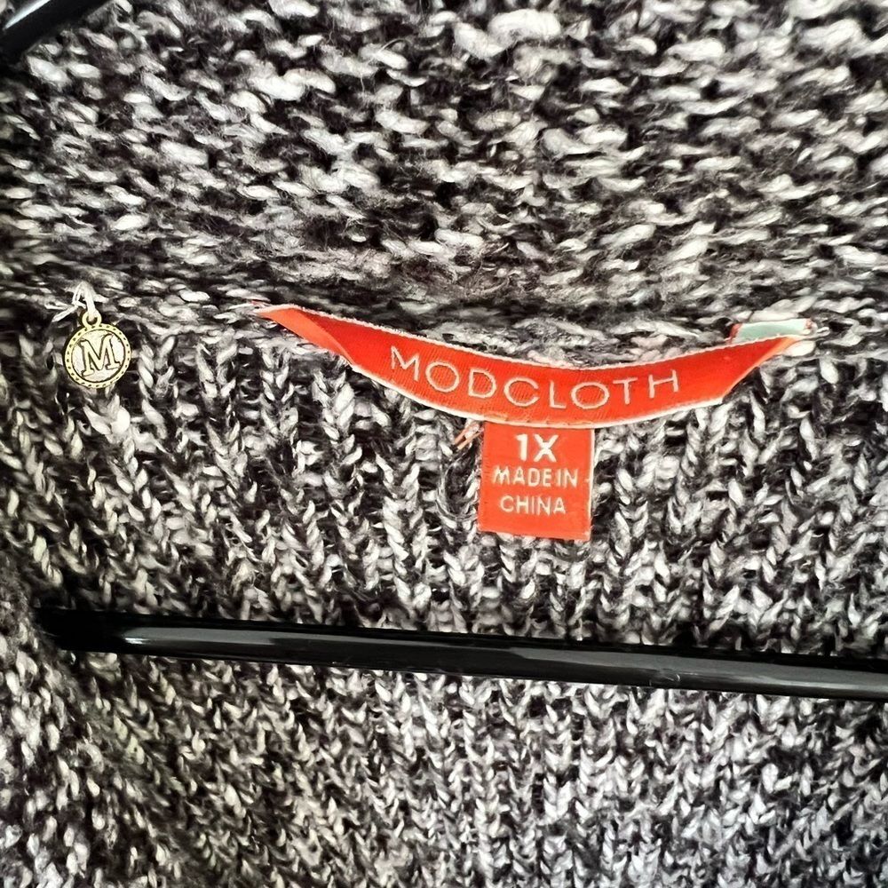 Modcloth Plus Size Drapey Open Front Knit Cardigan - image 3